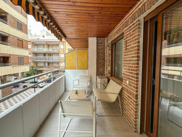 2-bedroom Apartment In Torrevieja, Spain (90 M²)