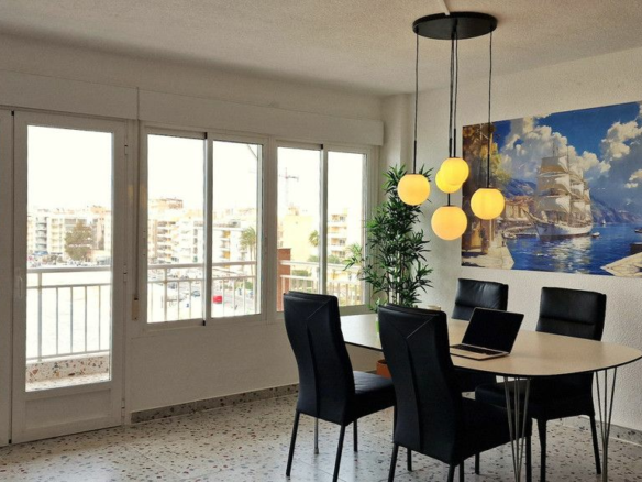 Apartment In Torrevieja