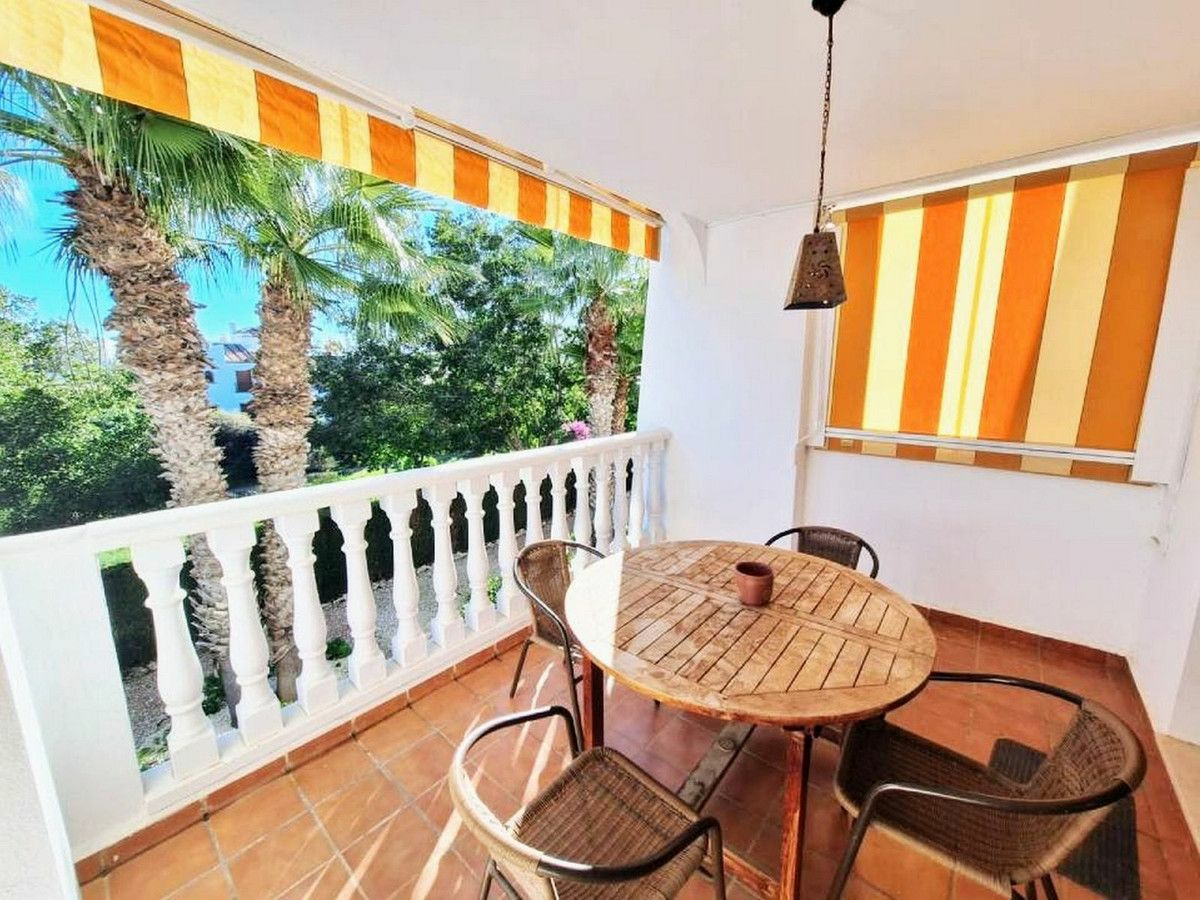 3-bedroom Apartment In Orihuela Costa, Spain (97 M²)