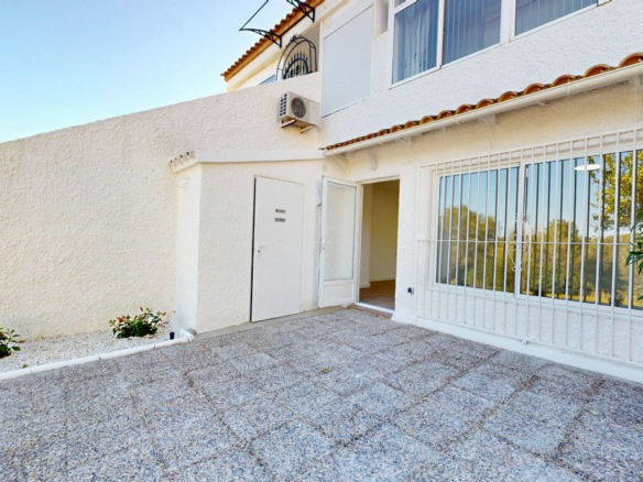 2-bedroom Apartment In Orihuela Costa, Spain (56 M²)