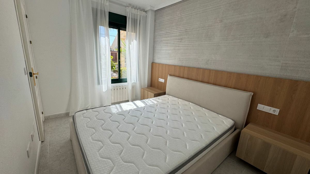 2-bedroom Apartment In Orihuela Costa, Spain (74 M²)