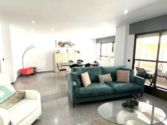 3-bedroom Apartment In Orihuela, Spain (130 M²)