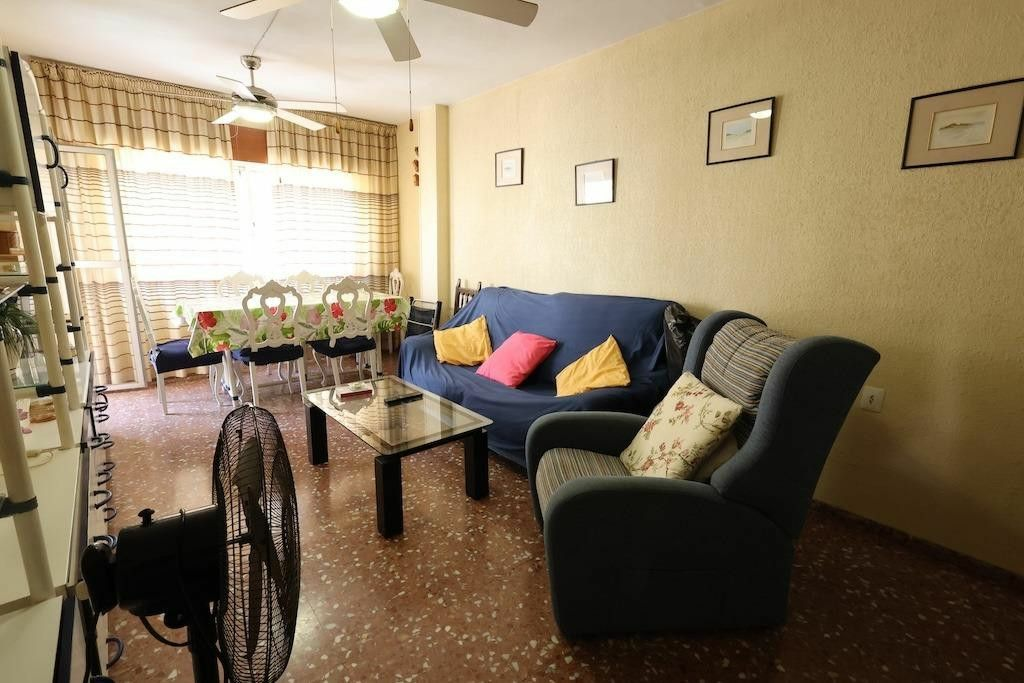 3-bedroom Apartment In Torrevieja, Spain (85 M²)