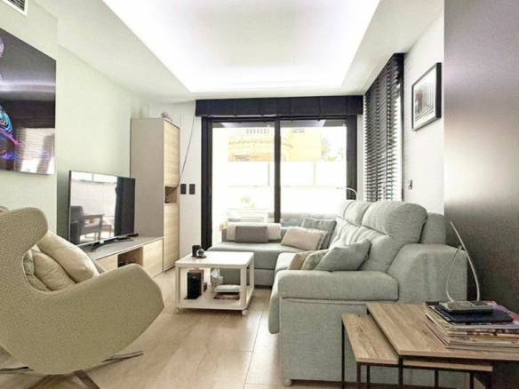 3-bedroom Villa In Orihuela Costa, Spain (190 M²)