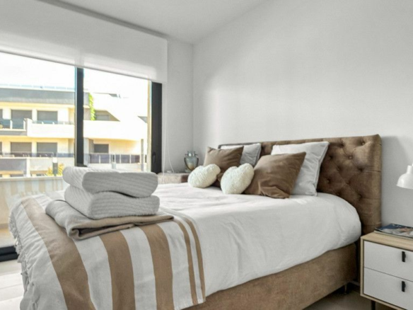 3-bedroom Apartment In Orihuela Costa, Spain (109 M²)