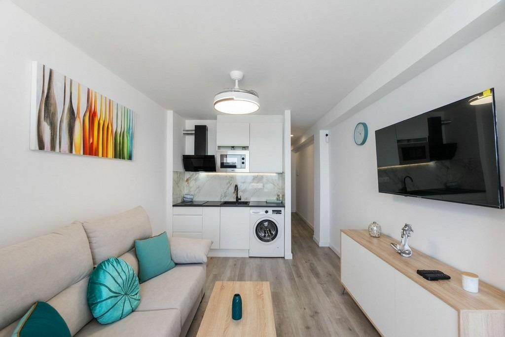 1-bedroom Apartment In Torrevieja, Spain (34 M²)