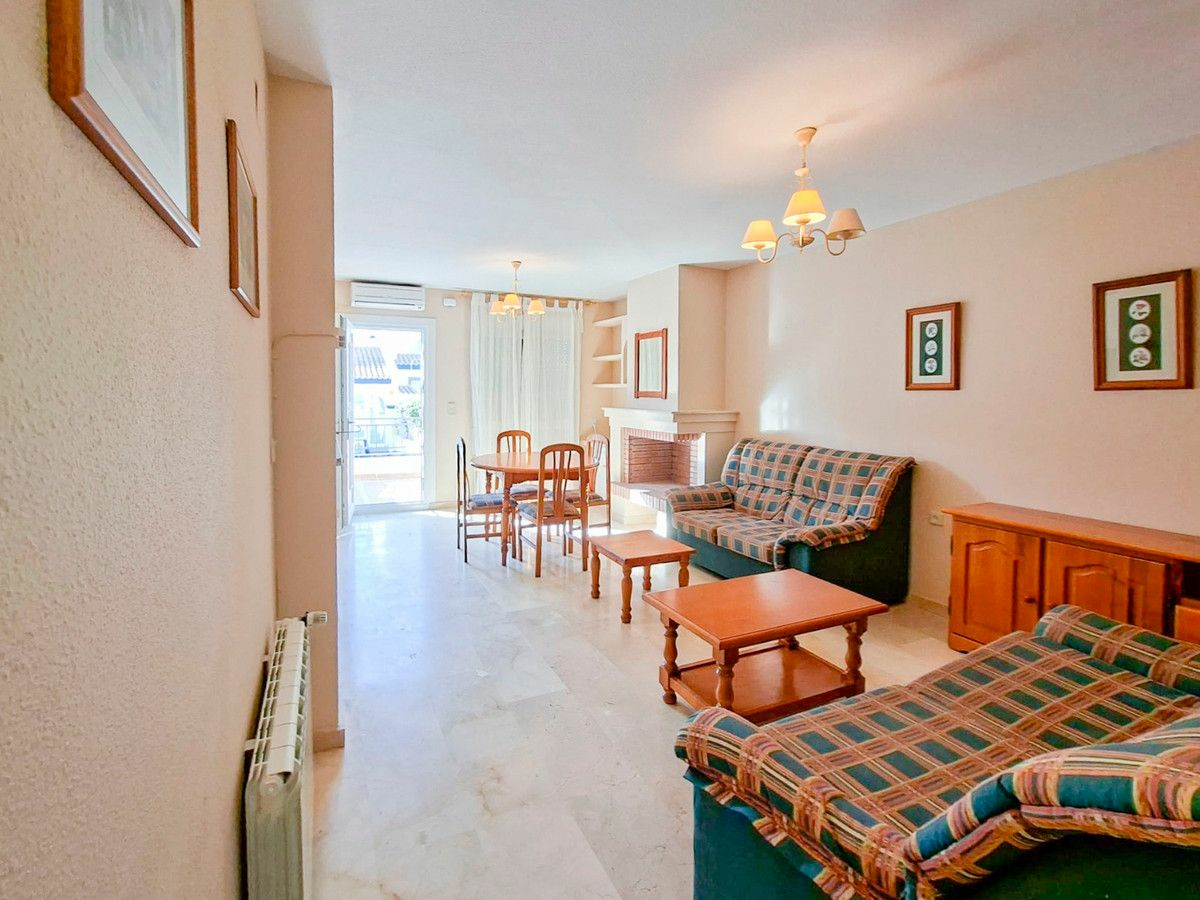 2-bedroom House In Orihuela Costa, Spain (63 M²)