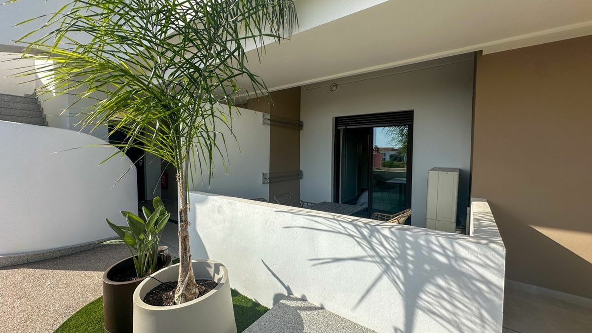 2-bedroom Apartment In Orihuela Costa, Spain (74 M²)