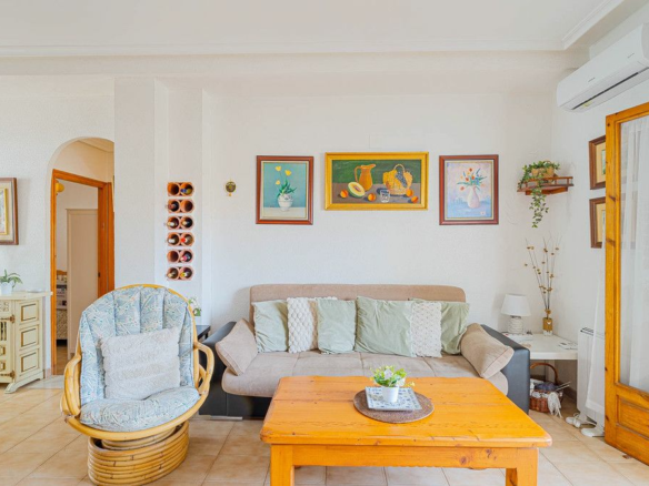 2-bedroom Apartment In Orihuela Costa, Spain (64 M²)