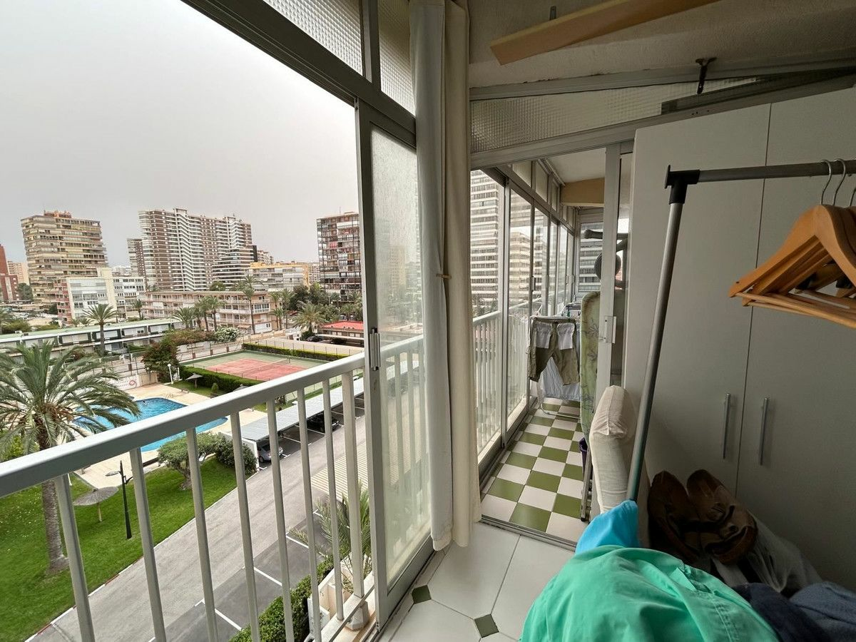 3-bedroom Apartment In Alicante, Spain (117 M²)