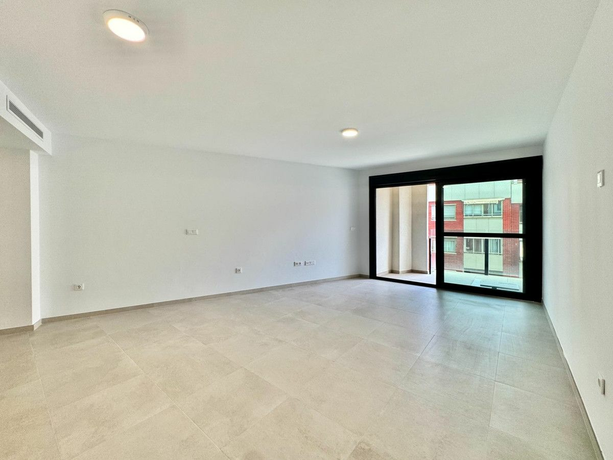Apartment In Alicante