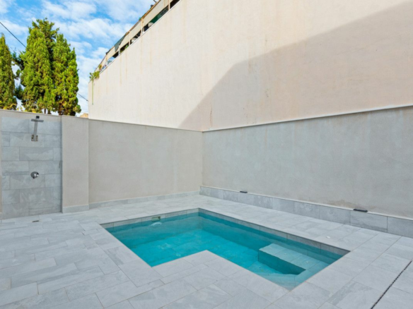 4-bedroom Villa In Pilar De La Horadada, Spain (121 M²)