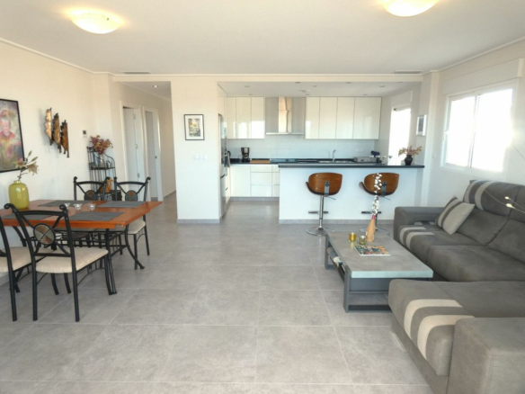 3-bedroom Apartment In Orihuela Costa, Spain (82 M²)