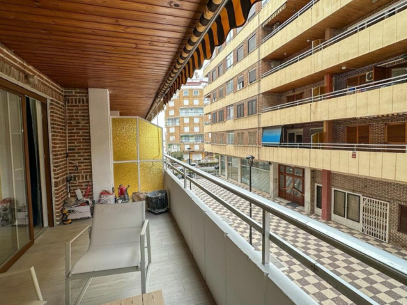 2-bedroom Apartment In Torrevieja, Spain (90 M²)