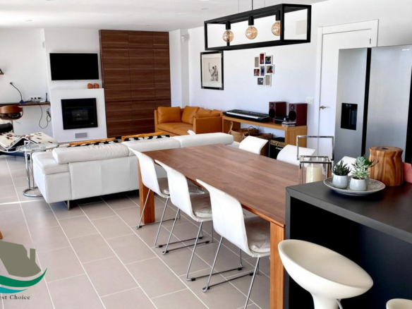 3-bedroom Villa In Hondon De Las Nieves, Spain (165 M²)