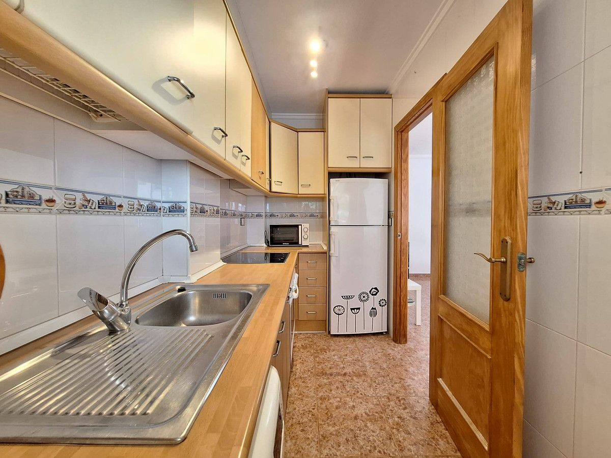 2-bedroom Apartment In Gran Alacant, Spain (75 M²)