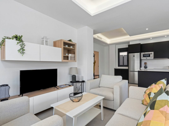 3-bedroom Villa In La Marina, Spain (226 M²)