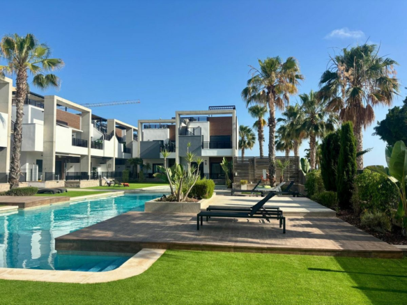 Apartment In Guardamar Del Segura