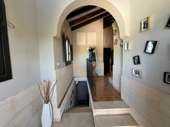 Villa In Torrellano