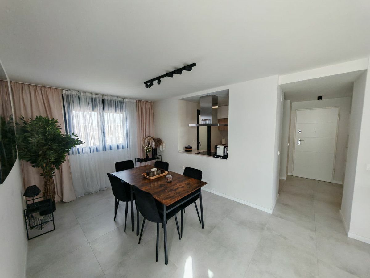 3-bedroom Apartment In Pilar De La Horadada, Spain (120 M²)