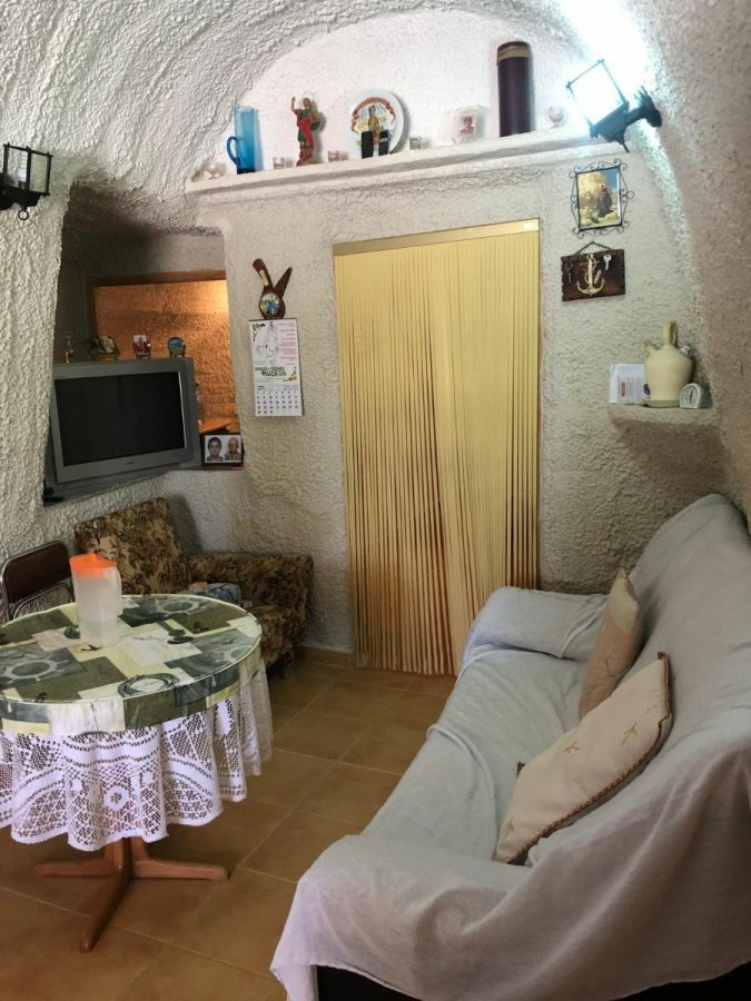 2-bedroom Cave House In Abanilla, Spain (100 M²)
