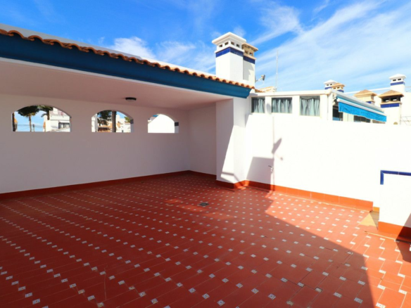 2-bedroom Villa In Orihuela Costa, Spain (63 M²)