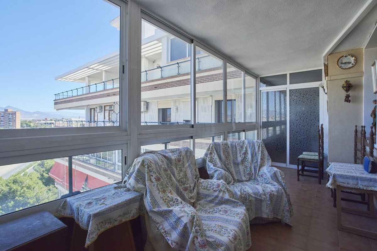 4-bedroom Apartment In Alicante, Spain (170 M²)