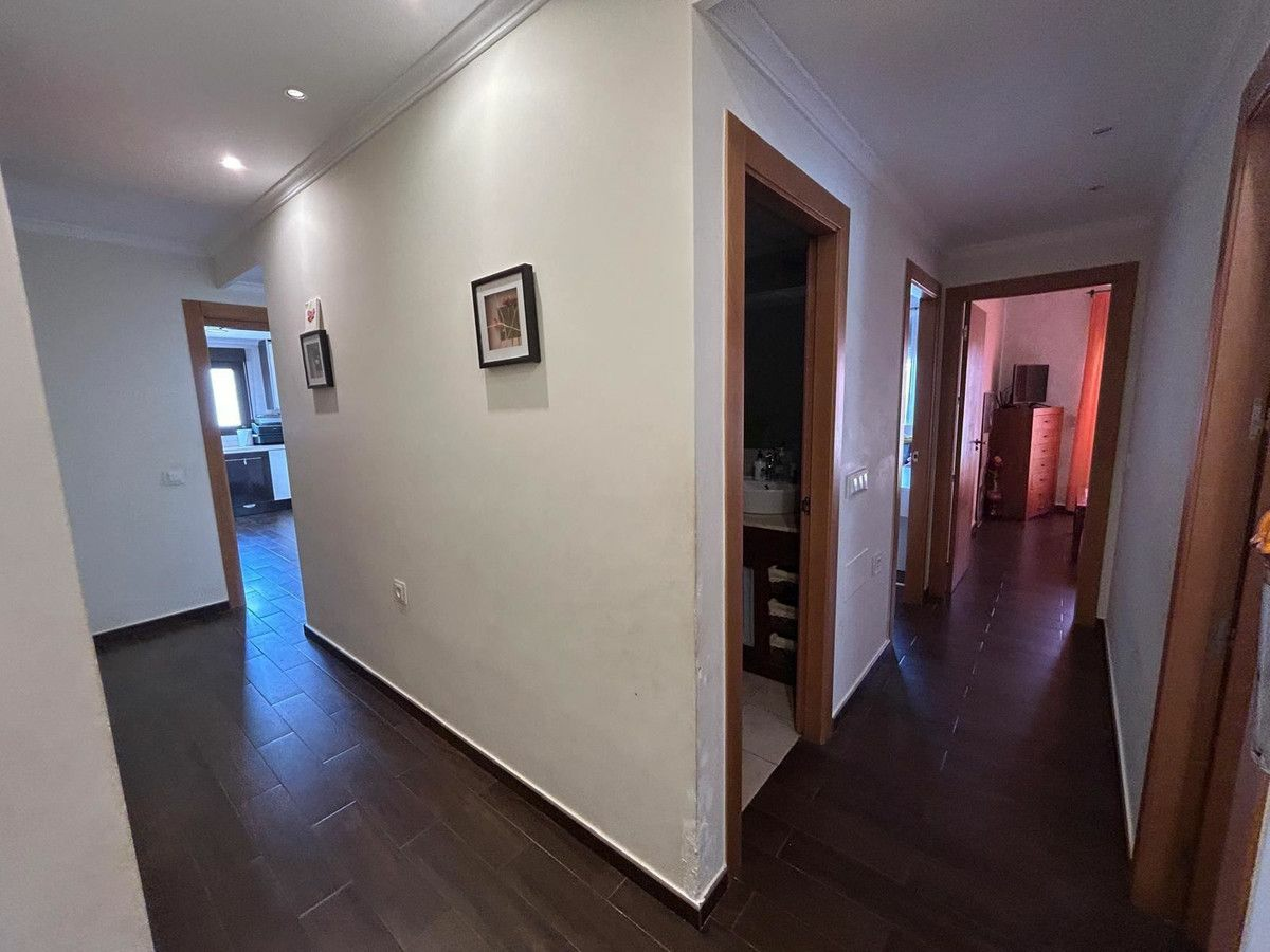 3-bedroom Apartment In Santiago De La Ribera, Spain (180 M²)