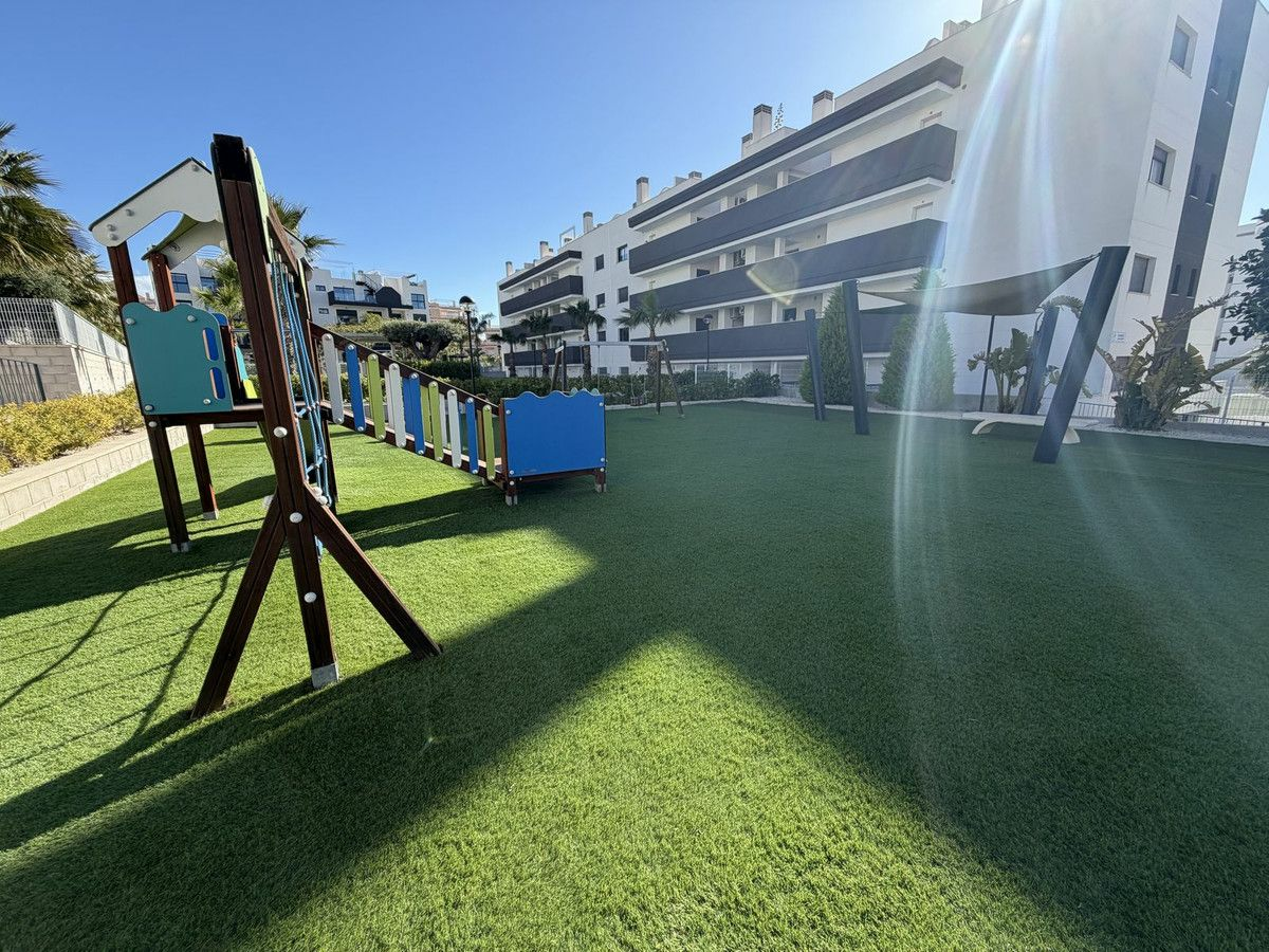 2-bedroom Apartment In Orihuela Costa, Spain (80 M²)