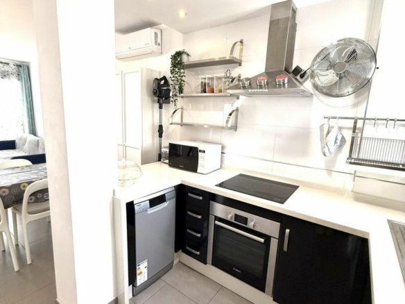 2-bedroom Apartment In Orihuela Costa, Spain (73 M²)