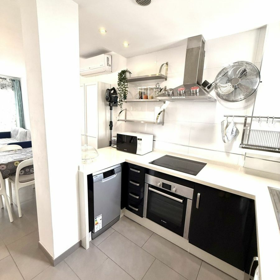 2-bedroom Apartment In Orihuela Costa, Spain (73 M²)