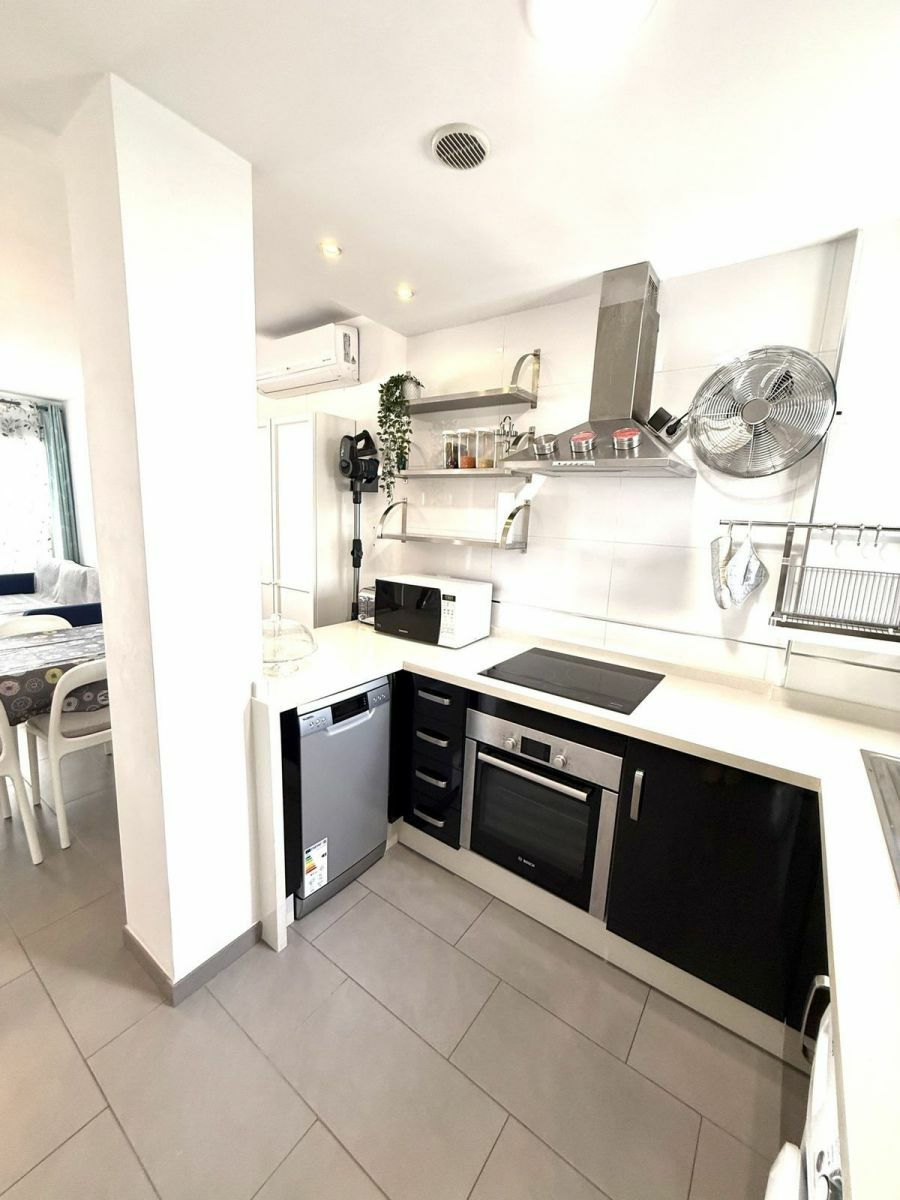 2-bedroom Apartment In Orihuela Costa, Spain (73 M²)