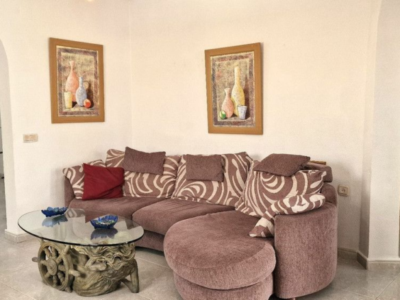 6-bedroom Villa In Orihuela, Spain (250 M²)
