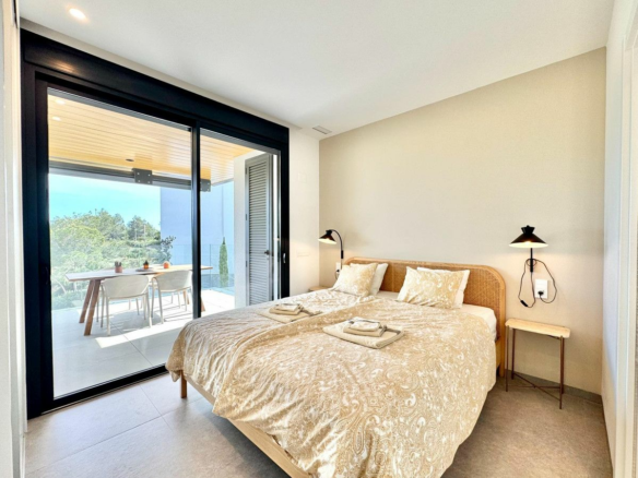 2-bedroom Apartment In San Miguel De Salinas, Spain (88 M²)