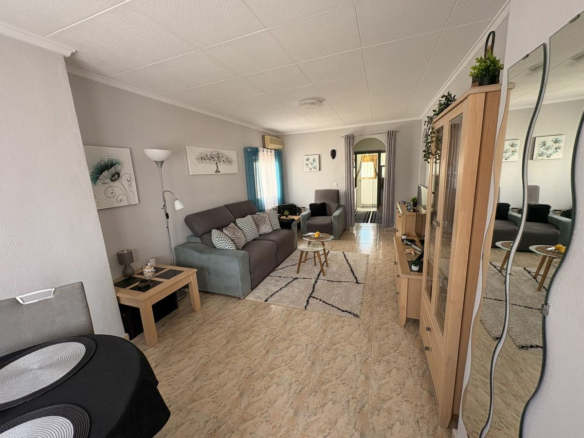 3-bedroom Villa In La Marina, Spain (95 M²)