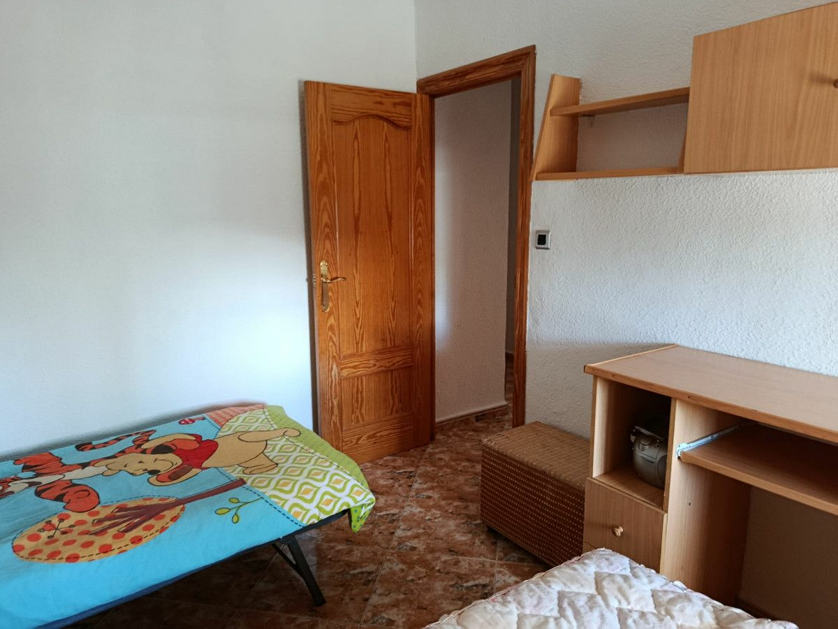 2-5-28f2ed Villa In Elche