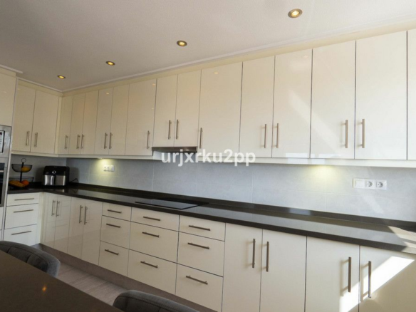3-bedroom Apartment In Orihuela Costa, Spain (105 M²)
