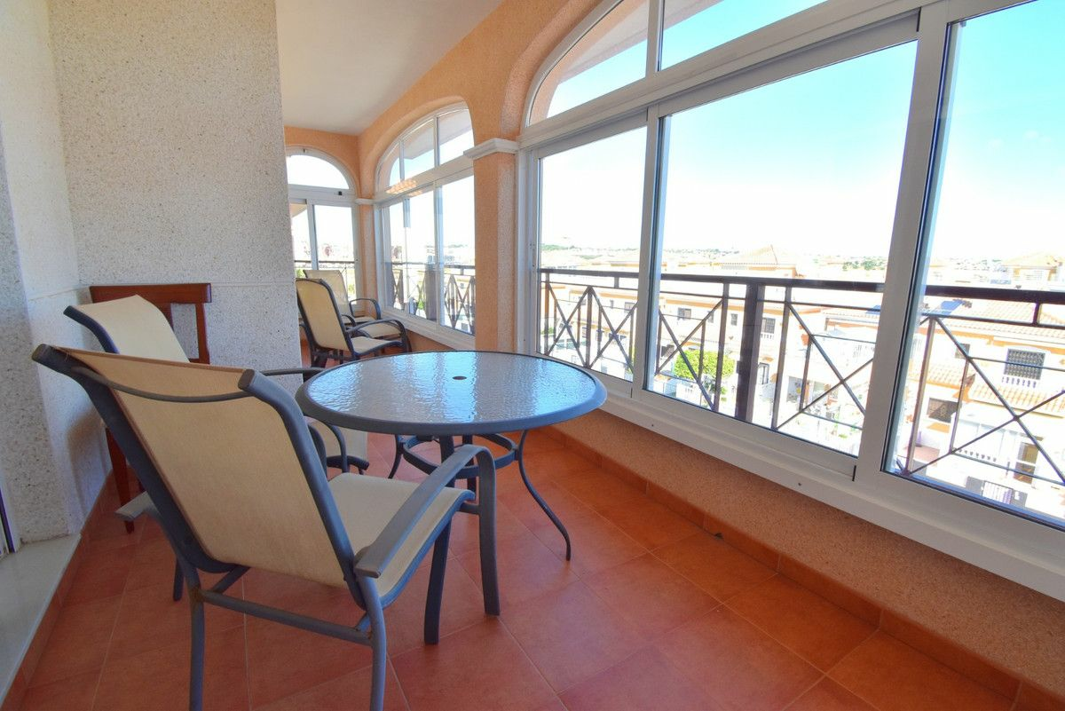 3-bedroom Apartment In Orihuela Costa, Spain (81 M²)