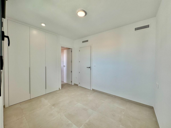 Apartment In Alicante