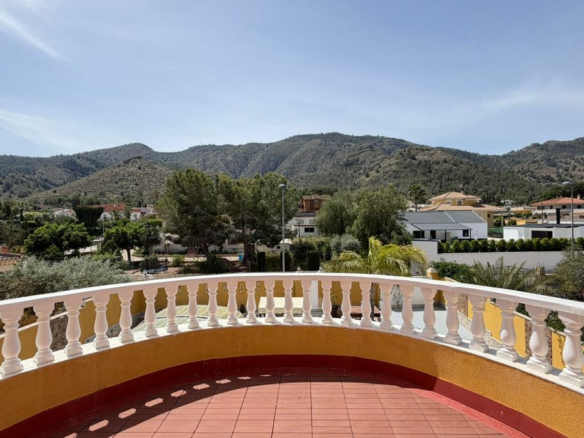 5-bedroom Villa In Orihuela, Spain (201 M²)