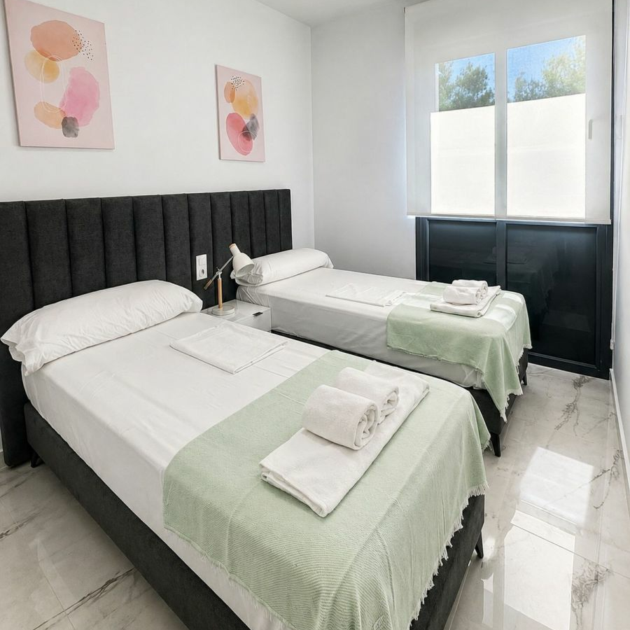 2-bedroom Apartment In Orihuela Costa, Spain (70 M²)