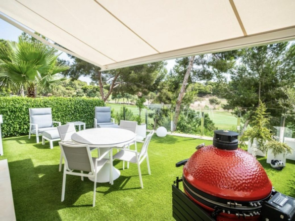 Apartment In Pilar De La Horadada