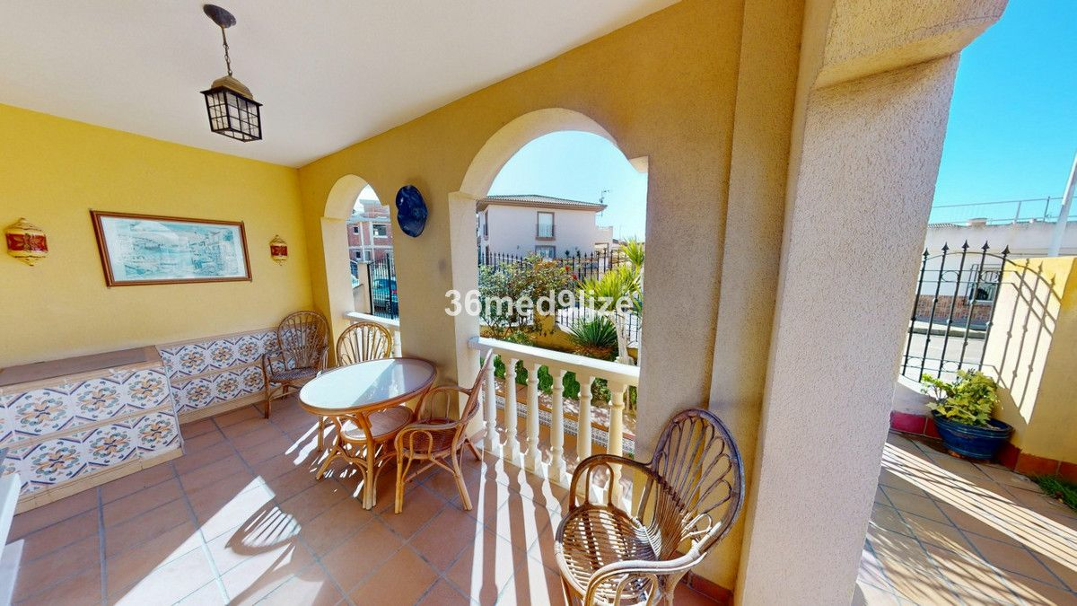 Villa In Los Alcázares