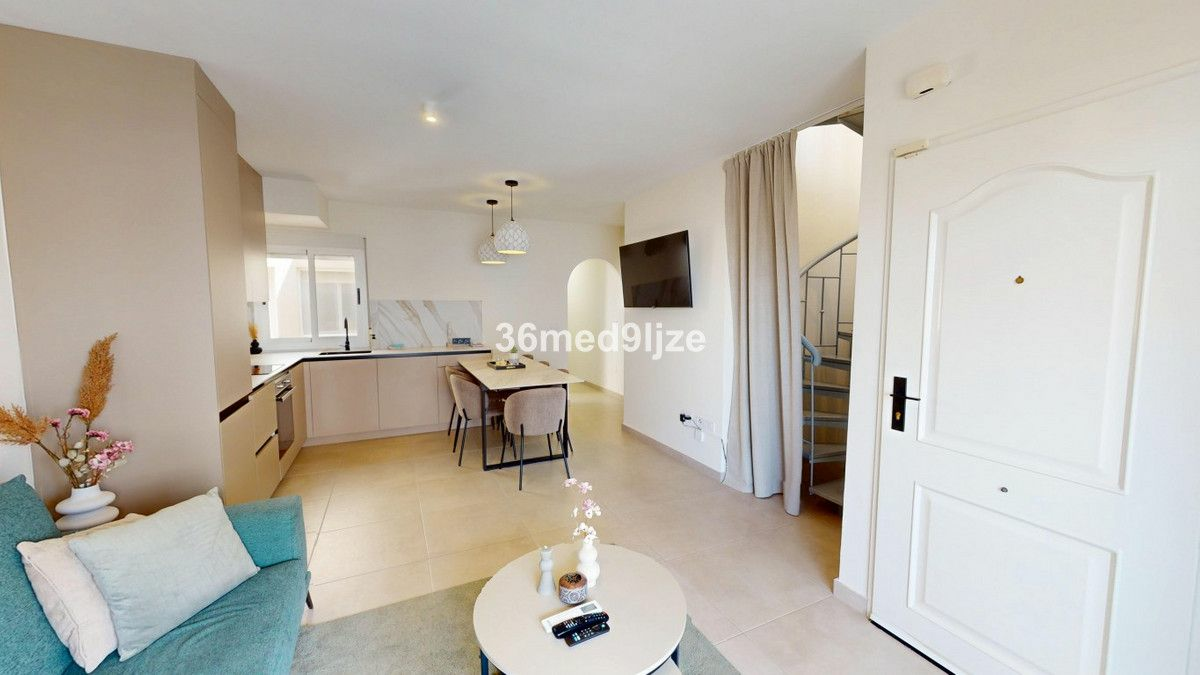 Apartment In Los Alcázares