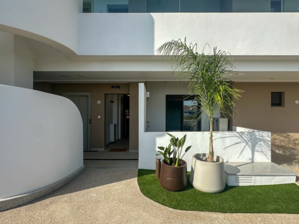 2-bedroom Apartment In Orihuela Costa, Spain (74 M²)