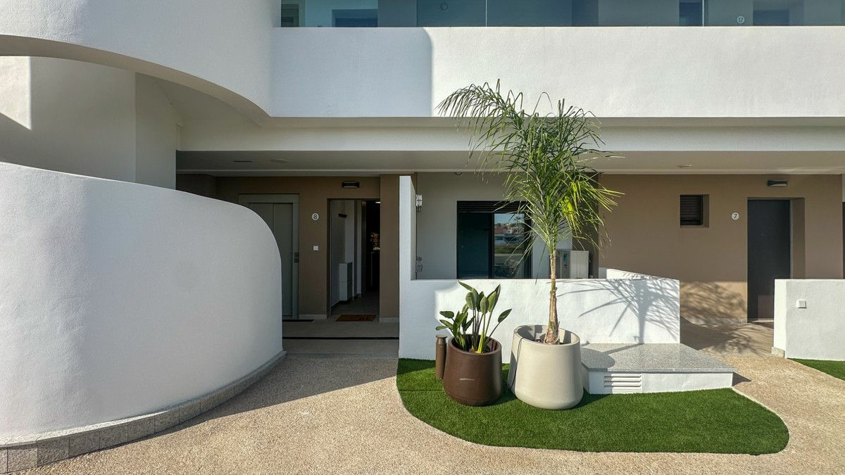 2-bedroom Apartment In Orihuela Costa, Spain (74 M²)