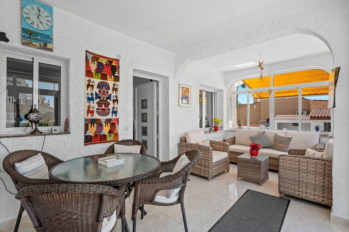 3-bedroom Villa In Rojales, Spain (104 M²)