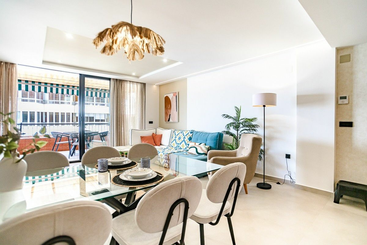 3-bedroom Apartment In Torrevieja, Spain (110 M²)