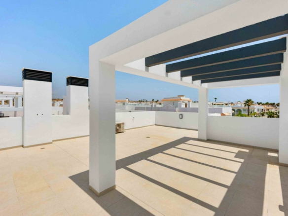 Apartment In Rojales