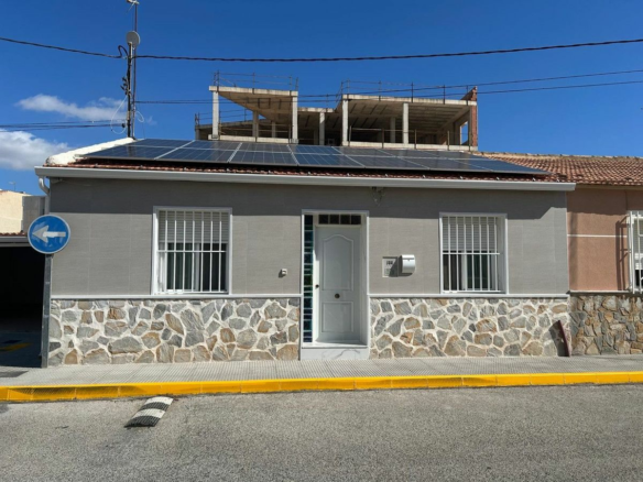 4-bedroom House In Los Montesinos, Spain (152 M²)
